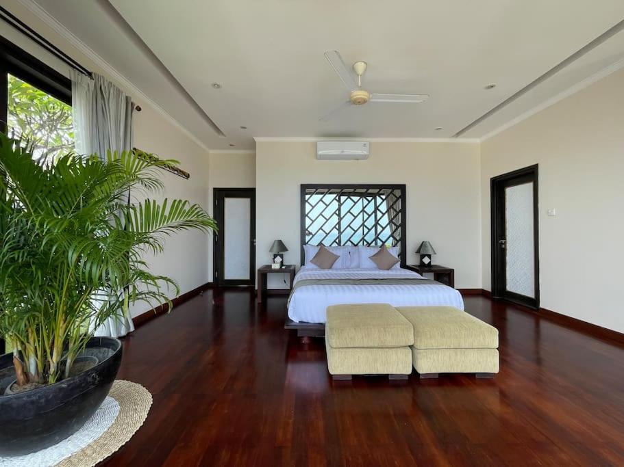 Nusa Dua Ocean View 4 Bedroom Bibi Bali 外观 照片